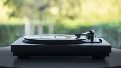 Pro-Ject Automat A1 Full Otomatik Pikap OM10