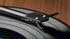 Pro-Ject E1 BT Pikap OM5e